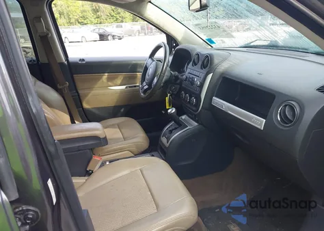 2014 Jeep Compass Latitude из США, поврежденный, VIN 1C4NJDEB6ED731035